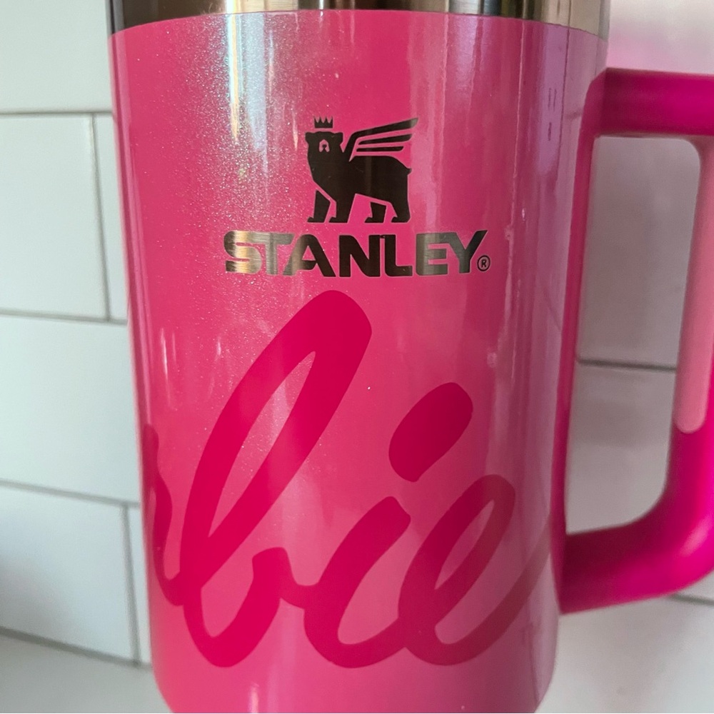 Limited Edition Barbie x Stanley Pink Tumbler 40oz - Picture 2 of 10